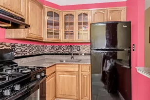 1035 Bryant Ave, Bronx, NY 10459 - Photo 9