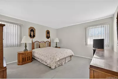 2801 206th Street, Bayside, NY 11360 - Photo 11