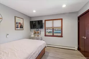 3822 Greentree Dr, Oceanside, NY 11572 - Photo 19