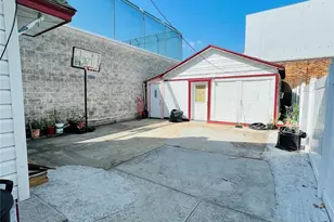 150-13 118th Ave, Jamaica, NY 11434 - Photo 5