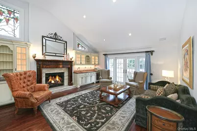 22 West Drive, Manhasset, NY 11030 - Photo 5