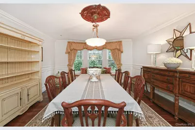 22 West Drive, Manhasset, NY 11030 - Photo 7