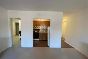 61 Maine Ave, Rockville Centre, NY 11570 - Photo 9