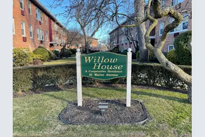 61 Maine Avenue #F25, Rockville Centre, NY 11570 - Photo 1