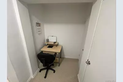 61 Maine Avenue #F25, Rockville Centre, NY 11570 - Photo 11