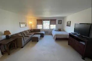 61 Maine Ave, Rockville Centre, NY 11570 - Photo 7