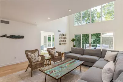 19 Woodland Way, Quogue, NY 11959 - Photo 3