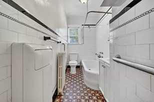 1451 Cornell Pl, Bronx, NY 10461 - Photo 21