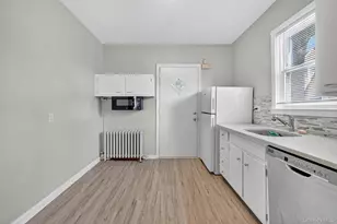 1451 Cornell Pl, Bronx, NY 10461 - Photo 15