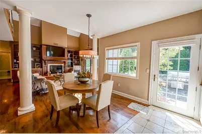 2 True Harbour Way, West Islip, NY 11795 - Photo 17