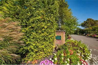 2 True Harbour Way, West Islip, NY 11795 - Photo 3