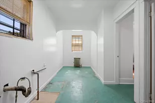 147-44 84th Dr, Briarwood, NY 11435 - Photo 11