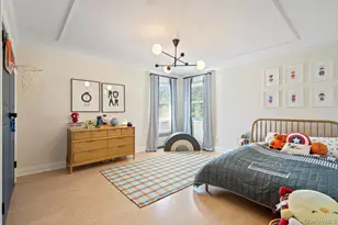 116 Sperry Blvd Blvd, New Hyde Park, NY 11040 - Photo 25