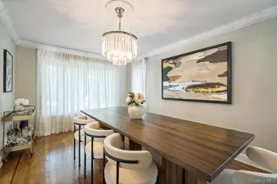 116 Sperry Boulevard Boulevard, New Hyde Park, NY 11040 - Photo 7