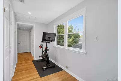 20 Locust Place, Locust Valley, NY 11560 - Photo 11