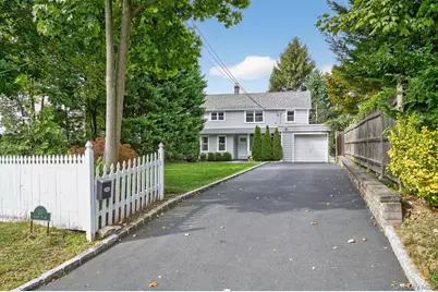 20 Locust Place, Locust Valley, NY 11560 - Photo 1