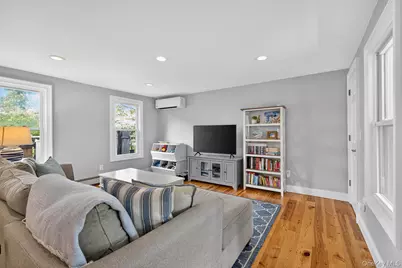 20 Locust Place, Locust Valley, NY 11560 - Photo 5