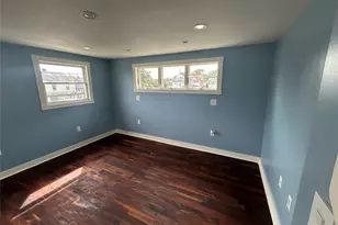 140 E Marie St, Hicksville, NY 11801 - Photo 13