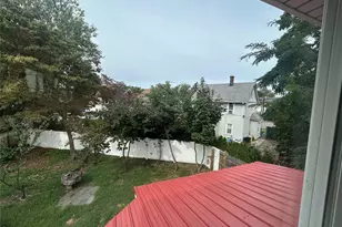 140 E Marie St, Hicksville, NY 11801 - Photo 17