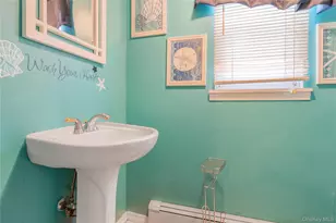 59 Riviera Dr, Selden, NY 11784 - Photo 9