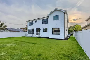 2500 1st Ave, East Meadow, NY 11554 - Photo 35