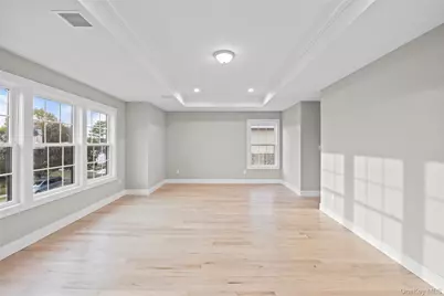 2500 1st Avenue, East Meadow, NY 11554 - Photo 23