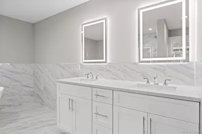 2500 1st Avenue, East Meadow, NY 11554 - Photo 27