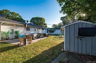 118 West 6th Street West 6th St, West Islip, NY 11795 - Photo 13