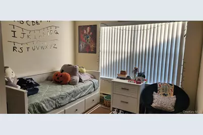 2 Kingston Drive, Ridge, NY 11961 - Photo 11