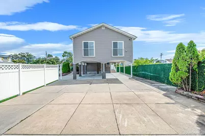 134 Martens Avenue, Valley Stream, NY 11580 - Photo 15