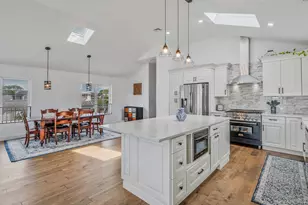 134 Martens Ave, Valley Stream, NY 11580 - Photo 7