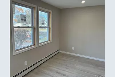 56 Ash Street, Central Islip, NY 11722 - Photo 5