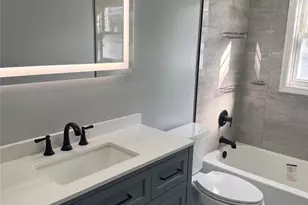 197 Ivy St, West Hempstead, NY 11552 - Photo 17