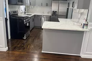 197 Ivy St, West Hempstead, NY 11552 - Photo 3