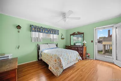 504 6th Avenue, New Hyde Park, NY 11040 - Photo 19