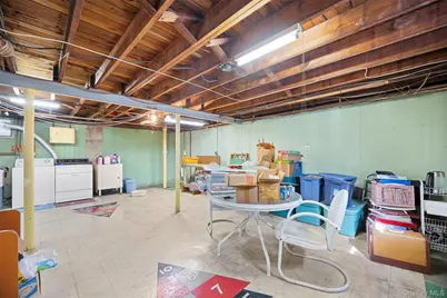 504 6th Avenue, New Hyde Park, NY 11040 - Photo 37