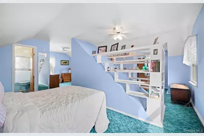 504 6th Avenue, New Hyde Park, NY 11040 - Photo 29