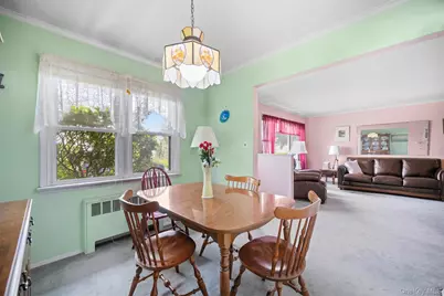 504 6th Avenue, New Hyde Park, NY 11040 - Photo 15