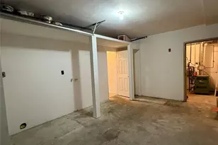 1002 Boynton Ave, Bronx, NY 10472 - Photo 21