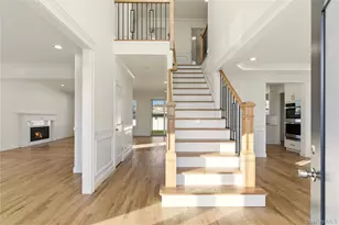 23 Cove Ln, Levittown, NY 11756 - Photo 3