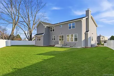 23 Cove Lane, Levittown, NY 11756 - Photo 35