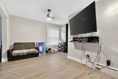 21 Crotty Avenue, Yonkers, NY 10704 - Photo 9