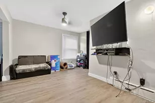 21 Crotty Ave, Yonkers, NY 10704 - Photo 9