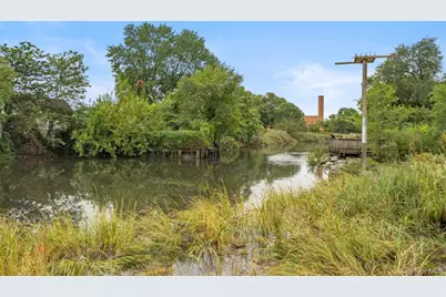 57 Southgate Road, Valley Stream, NY 11581 - Photo 49