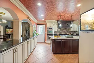 57 Southgate Rd, Valley Stream, NY 11581 - Photo 7