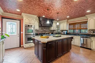 57 Southgate Rd, Valley Stream, NY 11581 - Photo 9