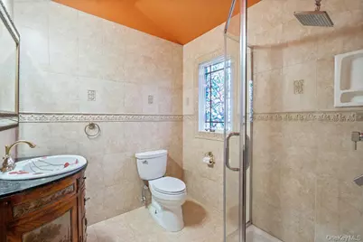 57 Southgate Road, Valley Stream, NY 11581 - Photo 31