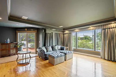 57 Southgate Road, Valley Stream, NY 11581 - Photo 17