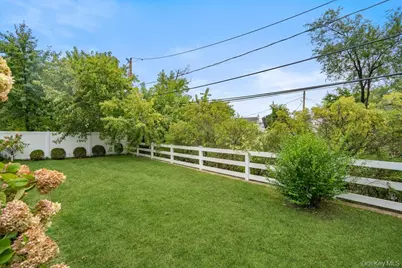 57 Southgate Road, Valley Stream, NY 11581 - Photo 43