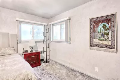 24 Hilltop Lane, Monsey, NY 10952 - Photo 11